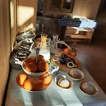 Chalet Tabiarel Bed & Breakfast *