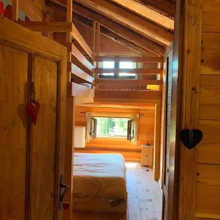 לינה וארוחת בוקר Chalet Tabiarel *