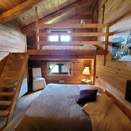 Chalet Tabiarel Bed & Breakfast