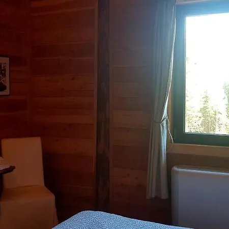Chalet Tabiarel Bed & Breakfast